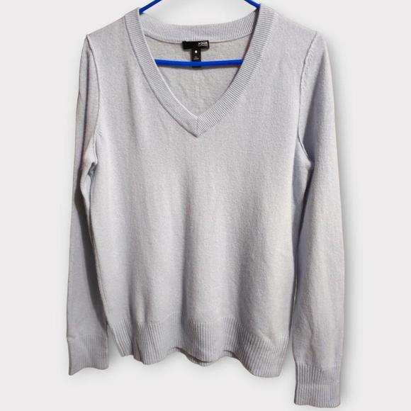 Aqua Sweaters - Aqua Cashmere Deep V Neck Cashmere Sweater, Large, Light Gray